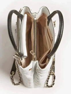 Sac à Main Guess Illy Capitonne -Mode Sacs Magasin Sac main Guess Illy Capitonne Guess 22687716