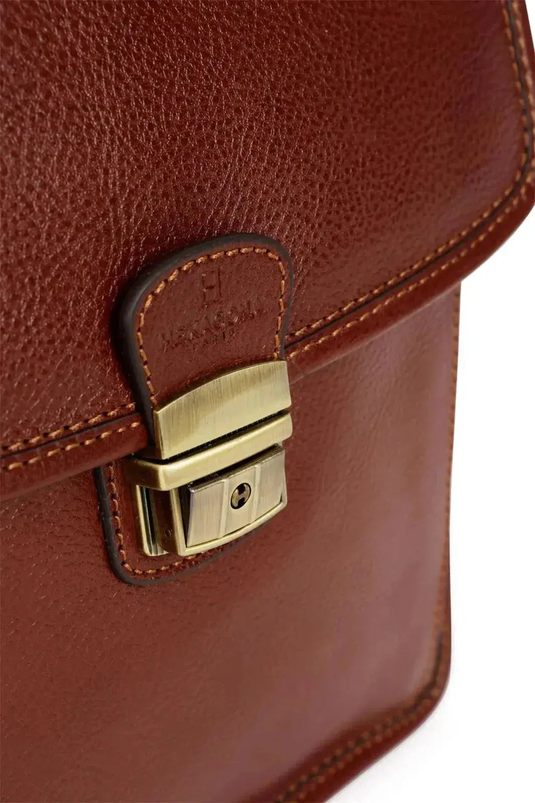 Baisenville Hexagona 111943 11 Baisenville Hexagona 111943 – Image 9