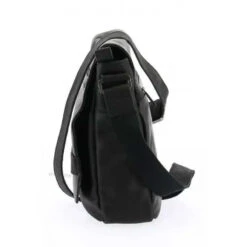 Besace / Gibecière Arthur & Aston Oscar 1978-04 -Mode Sacs Magasin besace gibeciere arthur and aston oscar 1978 04 besace gibeciere arthur and aston oscar 1978 04 noir melisac reims 4