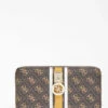 Portefeuille Guess Jensen SLG -Mode Sacs Magasin portefeuille guess jensen slg portefeuille guess jensen slg marron melisac reims 1
