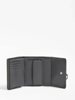 Portefeuille Guess Ninnette Logo Imprimé -Mode Sacs Magasin portefeuille guess ninnette logo imprime portefeuille guess ninnette logo imprime rose melisac reims 9