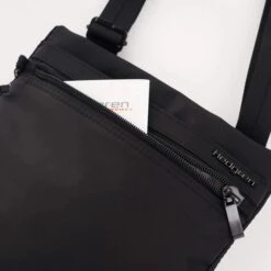 Sac Besace Hedgren HIC112 -Mode Sacs Magasin sac besace hedgren hic112 sac besace hedgren hic112 noir melisac reims 4